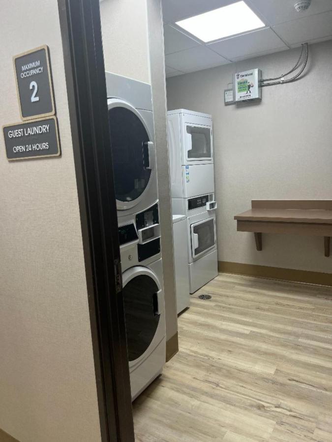 Mainstay Suites Colorado Springs East - Medical Center Area Eksteriør bilde